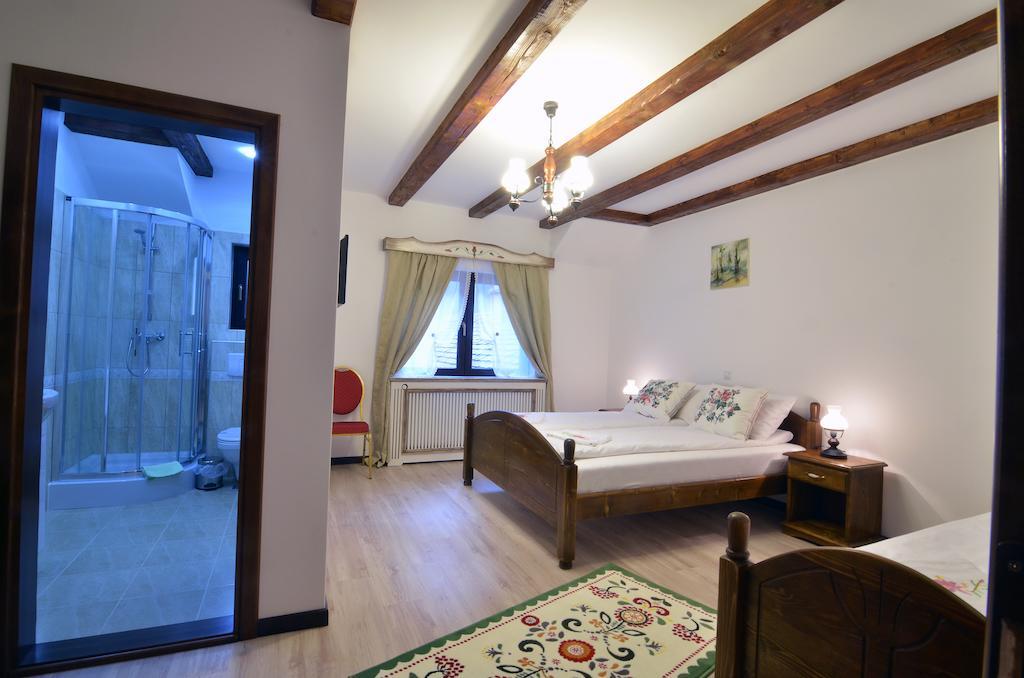 Hotel Casa Stefania Tălmaciu Zimmer foto