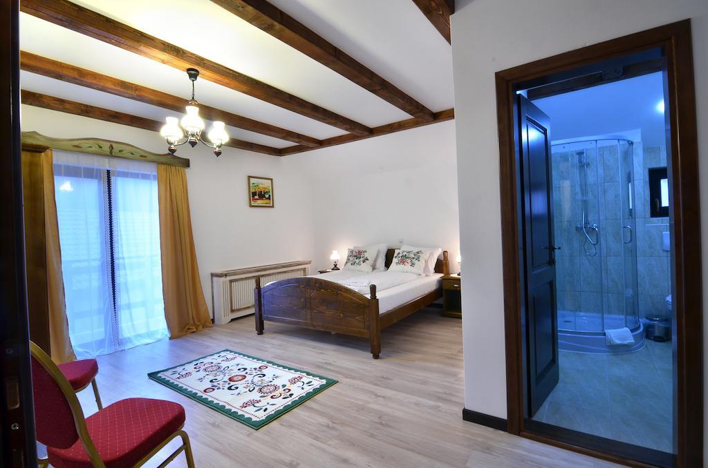 Hotel Casa Stefania Tălmaciu Zimmer foto